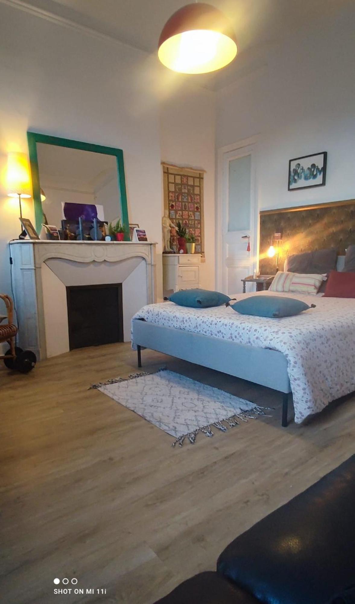 Chez L'Habitant, Propose Grande Chambre Vieux Port Marseilles Exterior foto